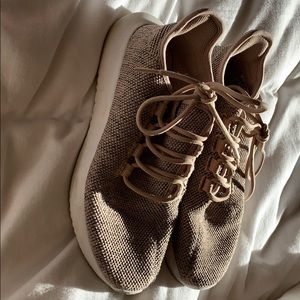 Adidas sneakers size 7.5